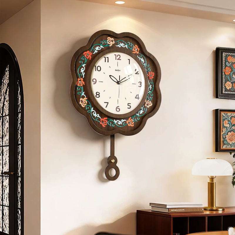 Chinese Style Vintage Wall Clo - Luxury Lifestyle Aesthetics recension och pris